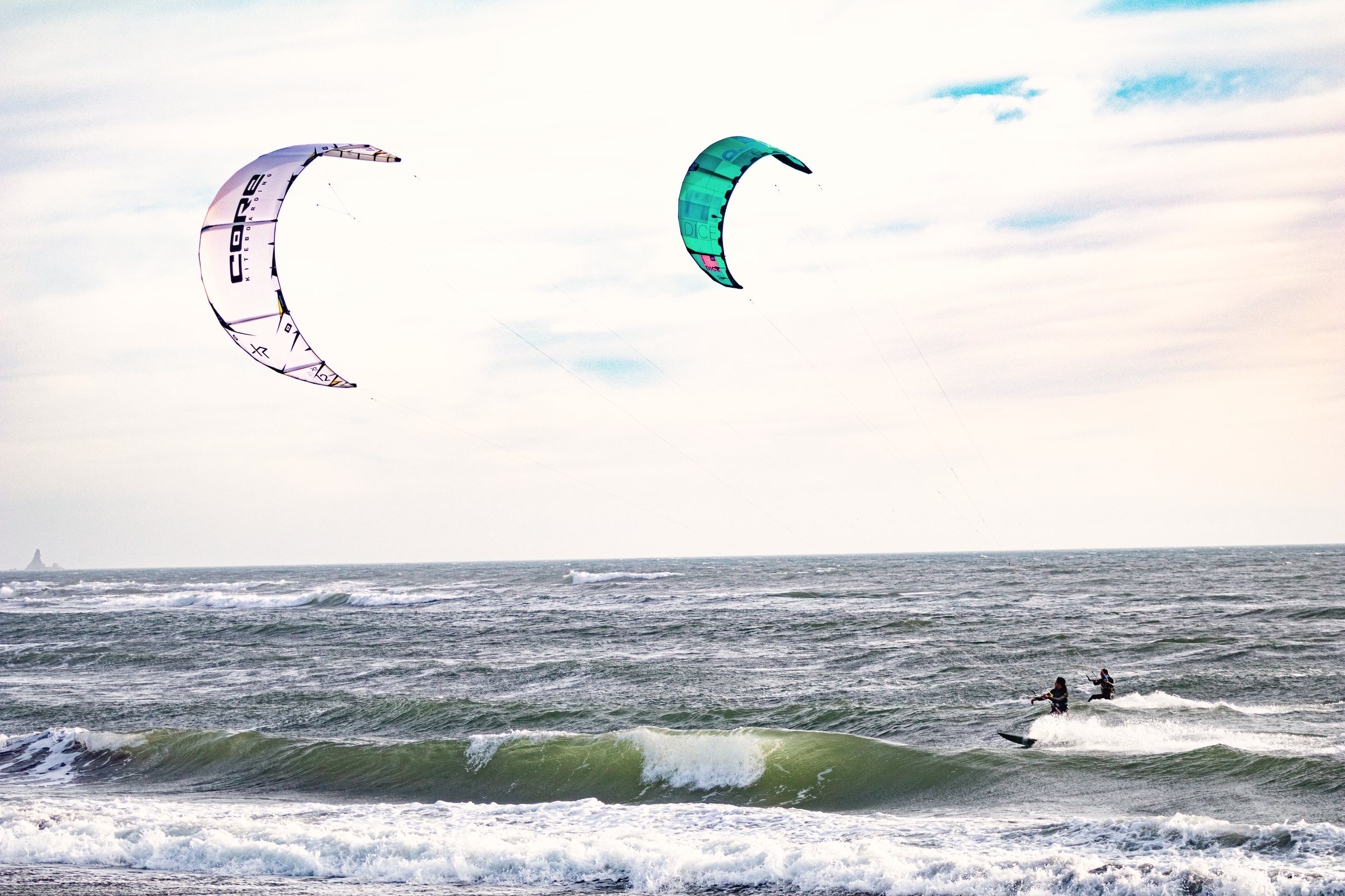 Kitesurfing in Matanzas, Chile
